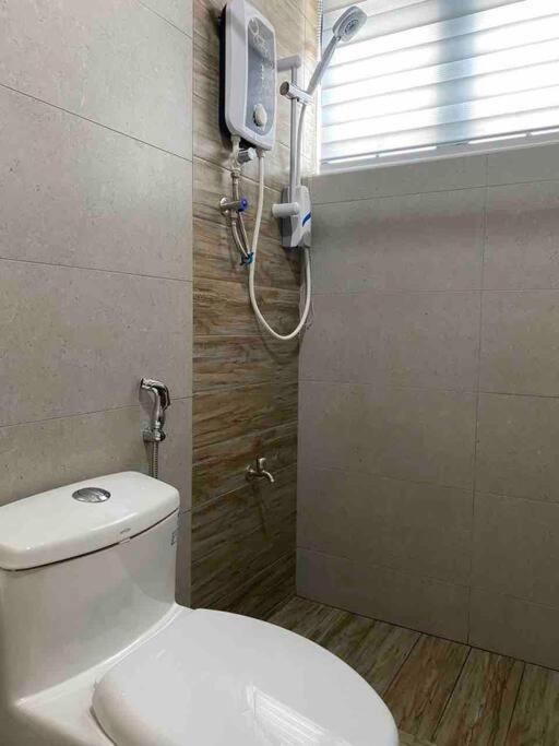 2 Bedroom Apartment Next To Historical Spots Малакка Экстерьер фото